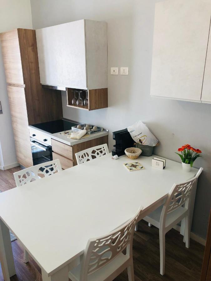 B&B Degli Artisti Suite Lecce Bagian luar foto