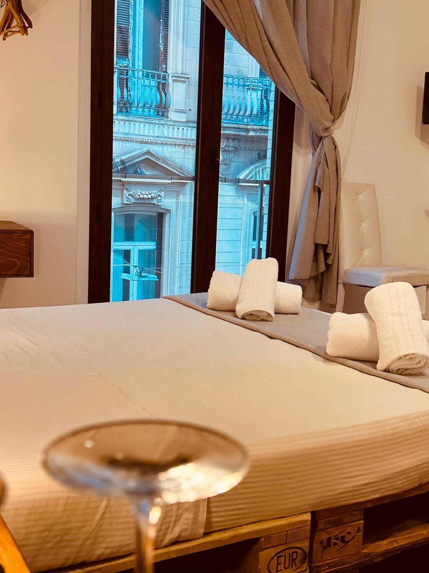 B&B Degli Artisti Suite Lecce Bagian luar foto